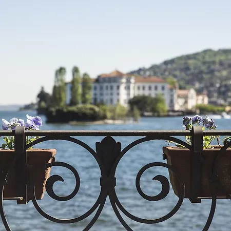 ホテル Ristorante Il Verbano