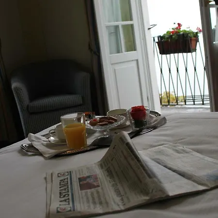 酒店 Ristorante Il Verbano 斯特雷萨